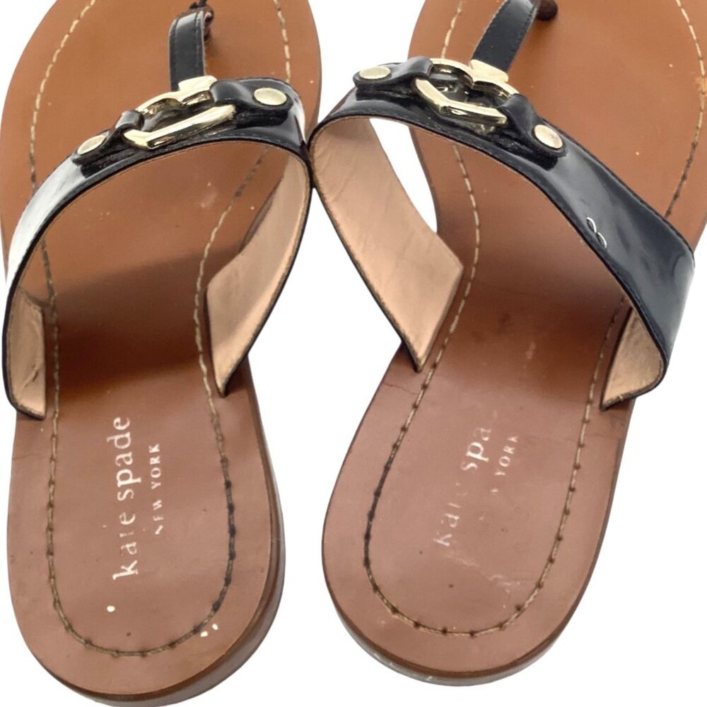 Kate Spade Cece Thong Sandals 6.5 Silver Logo Hardware Flat Flip Flops Neutral - Picture 4 of 6